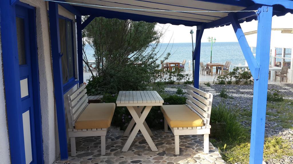 Lipsos Hotel Yeniliman Luaran gambar